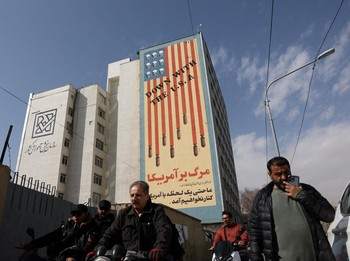 Iran Mulai Balas AS-Israel, Ledakan Terdengar di Qatar-UEA-Arab Saudi