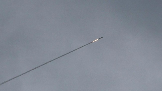 Perang Arab Dimulai! AS Resmi Serang Iran-Ledakan Besar di Bahrain