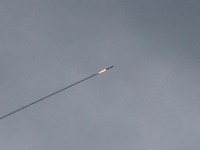 Perang Arab Dimulai! AS Resmi Serang Iran-Ledakan Besar di Bahrain