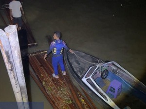 Polisi Bongkar Illegal Logging di Riau, 10 Rakit Kayu Diamankan