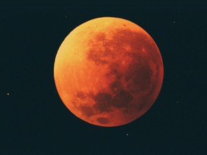 Durasi Gerhana Bulan Total 3 Maret 2026: 5 Jam 41 Menit