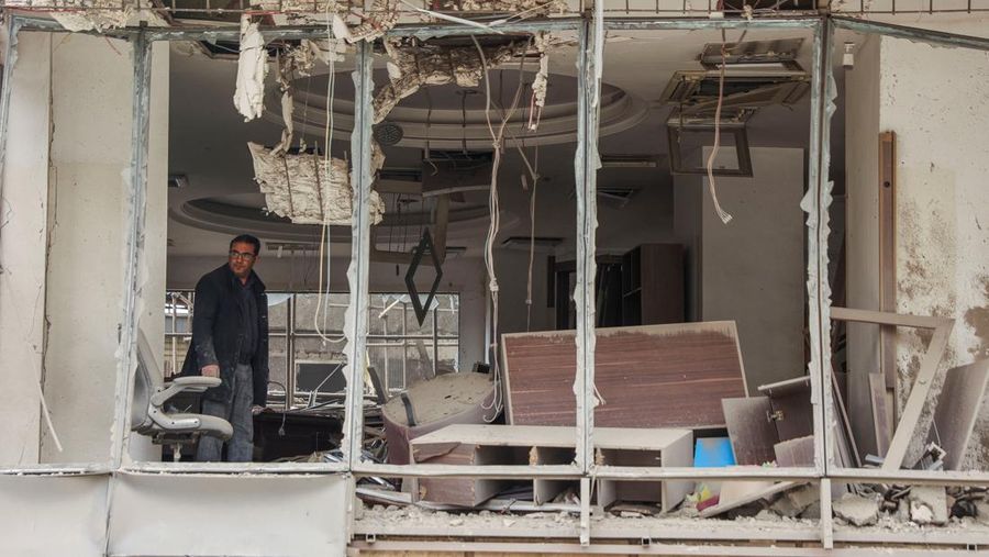 Sisa-sisa puing setelah serangan Israel dan AS terhadap Rumah Sakit Hotel Gandhi, di tengah konflik AS-Israel dengan Iran, di Teheran, Iran, 2 Maret 2026. Majid Asgaripour/WANA (West Asia News Agency) via REUTERS