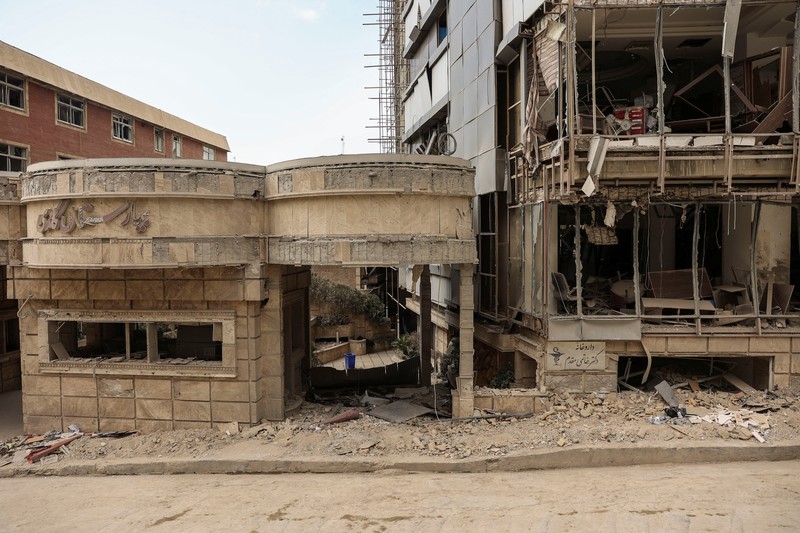 Sisa-sisa puing setelah serangan Israel dan AS terhadap Rumah Sakit Hotel Gandhi, di tengah konflik AS-Israel dengan Iran, di Teheran, Iran, 2 Maret 2026. Majid Asgaripour/WANA (West Asia News Agency) via REUTERS