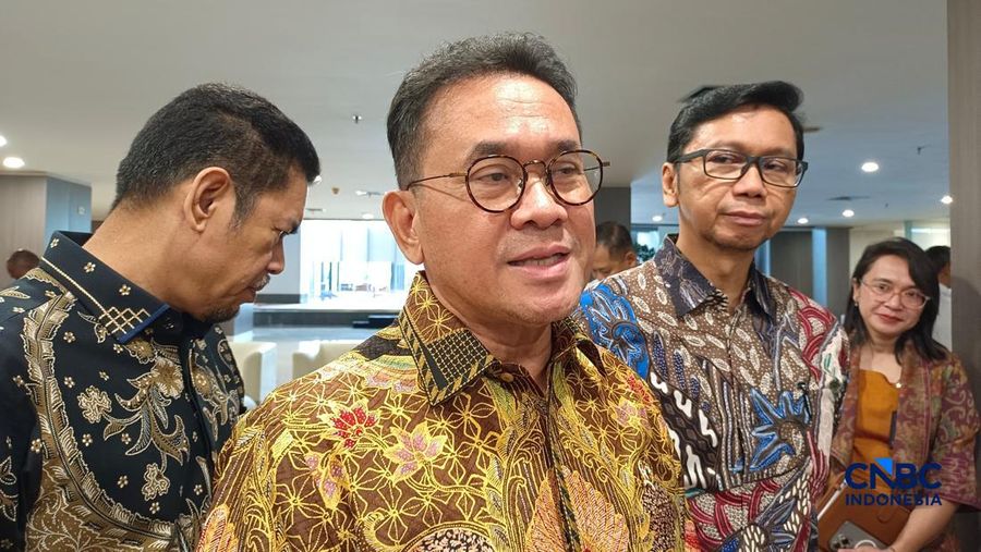 Menteri Perdagangan (Mendag) Budi Santoso saat ditemui di kantornya, Jakarta, Senin (2/3/2026). (CNBC Indonesia/Martyasari Rizki)