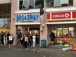 Polisi Dalami Penyebab Tewasnya Pembersih Kaca Apartemen Surabaya