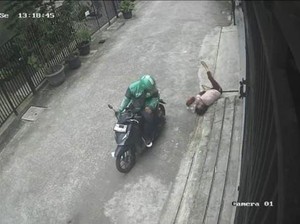 Pura-pura Nolong, Jambret di Jakbar Tadinya Mau Nyuri Tas Nenek Pingsan
