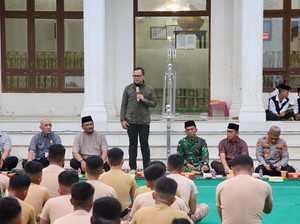 Di Sela Penarikan Praja IPDN, Bima Arya Buka Puasa Bareng Warga Aceh Tamiang