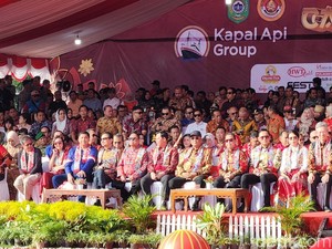 MPR Buka Cap Go Meh Singkawang: Indonesia Junjung Tinggi Toleransi