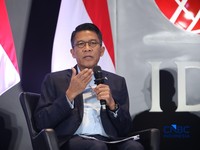 Ketua Komisi XI DPR RI, Mukhamad Misbakhun menyampaikan pemaparan dalam acara Market Outlook 2026 di Bursa Efek Indonesia, Jakarta, Selasa (3/3/2026). (CNBC Indonesia/Faisal Rahman)