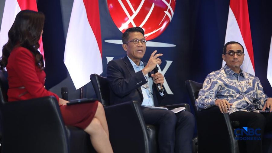 Ketua Komisi XI DPR RI, Mukhamad Misbakhun menyampaikan pemaparan dalam acara Market Outlook 2026 di Bursa Efek Indonesia, Jakarta, Selasa (3/3/2026). (CNBC Indonesia/Faisal Rahman)