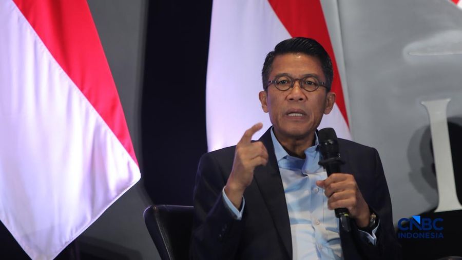 Ketua Komisi XI DPR RI, Mukhamad Misbakhun menyampaikan pemaparan dalam acara Market Outlook 2026 di Bursa Efek Indonesia, Jakarta, Selasa (3/3/2026). (CNBC Indonesia/Faisal Rahman)