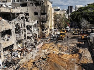 Rudal Iran Hantam Tel Aviv, Gelombang Ledakan Bermunculan