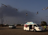 Negara Arab Lumpuh, Mobile Banking dan Taksi Online Mati Total