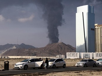 Perang Timteng Chaos, China Langsung Tutup Bisnis di Negara Arab