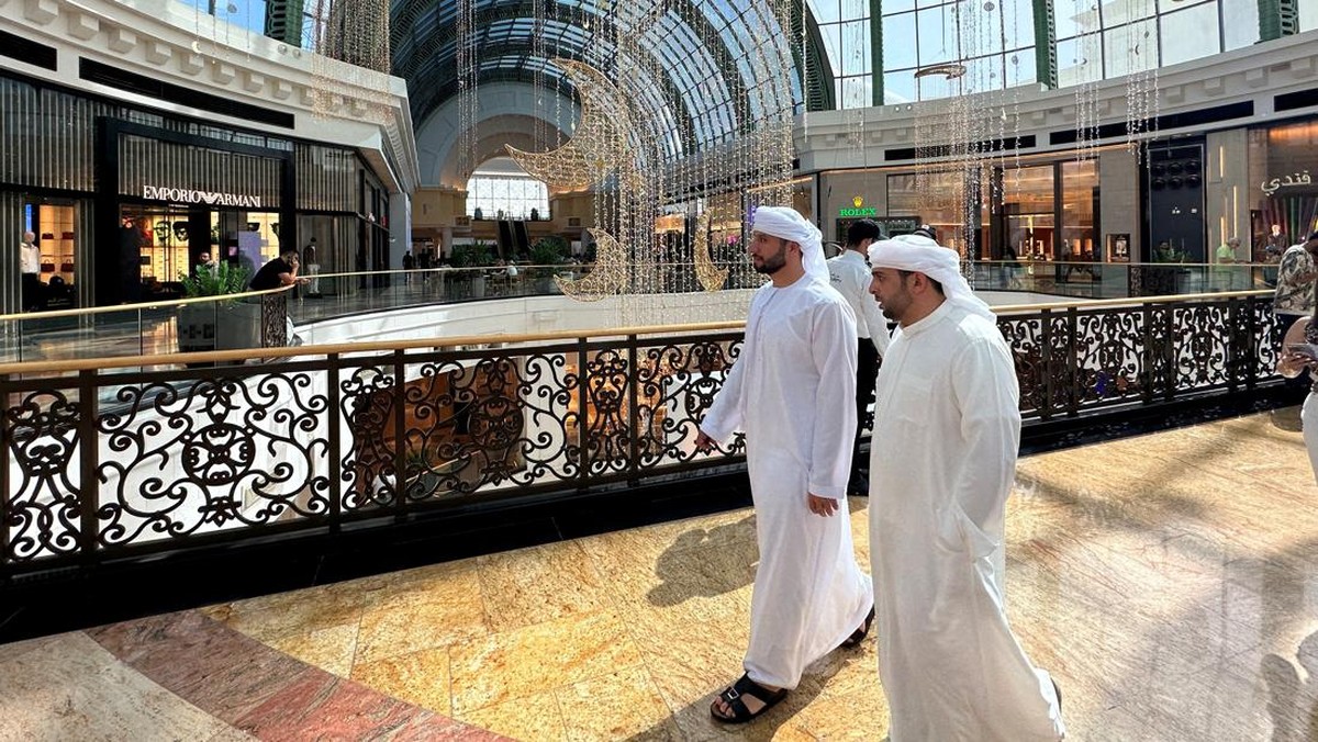 Pariwisata Dubai Berdarah-Darah, Tak Ada Turis Datang-PHK Mengintai