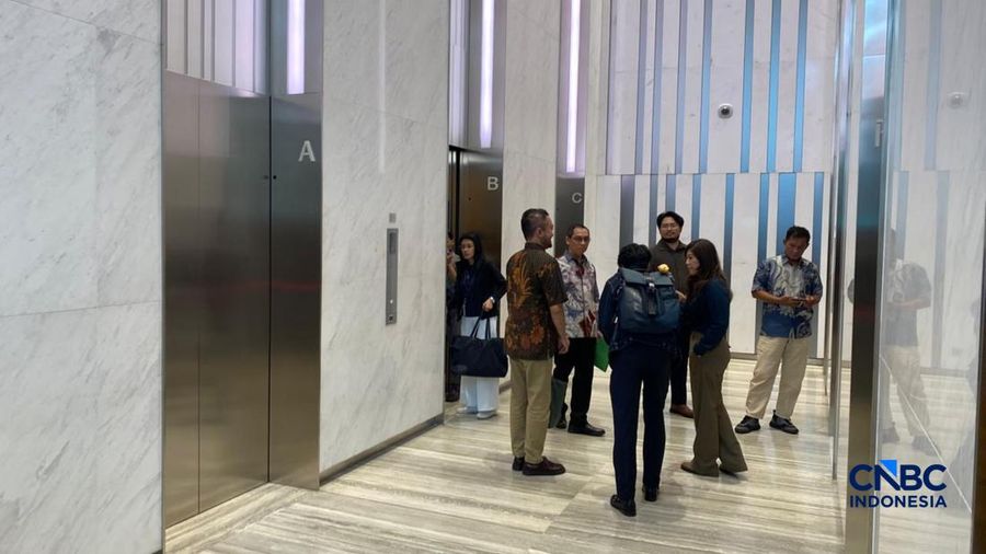 Menkomdigi Meutya Hafid datangi kantor Meta, Jakarta, Rabu (4/3/2026). (CNBC Indonesia/Novina Putri Bestari)