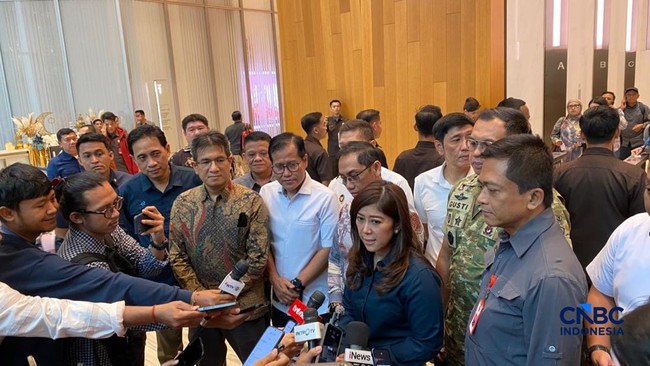 Inspeksi Kantor Instagram-WhatsApp, Meutya Ungkit Masalah Kepatuhan