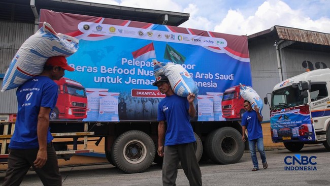 Bos Bulog Bilang Gak Perlu Panik, Stok Beras Aman