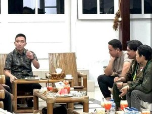 Usai Miskomunikasi Jadwal, Bupati Lebak Duduk Bareng Mahasiswa Unjuk Rasa