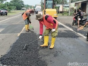 Perbaikan Jalur Kebumen-Purworejo Dikebut, Target Zero Lubang H-10 Lebaran