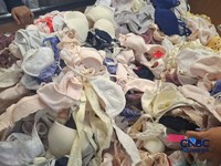 Ini Dia Alasan Warga Beli Bra-Celana Dalam Bekas Impor di Pasar Senen