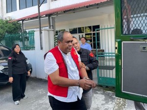 Sempat Dirawat gegara Sakit, Eks Kadis Tersangka Proyek Fiktif Binjai Ditahan