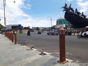 Parah! Marak Pencurian Lampu Hias Jalur Pedestrian Simpang Lima Boyolali