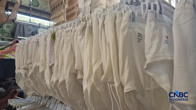 Ini Merek Branded Bra dan Celana Dalam Bekas Impor Diburu di Pasar Senen