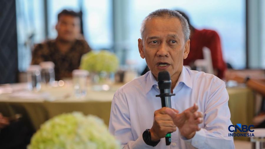 Sekretaris Jenderal GAIKINDO, Kukuh Kumara menyampaikan pemaparan dalam Energy Forum B50 Edition di Jakarta, Kamis (5/3/2026). (CNBC Indonesia/Faisal Rahman)