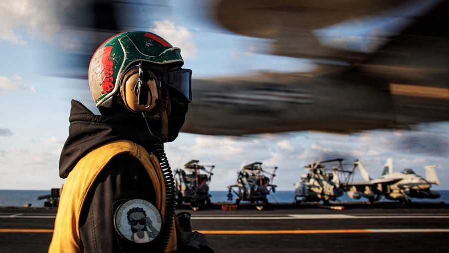 Kapal perusak berpeluru kendali kelas Arleigh Burke Angkatan Laut AS, USS Delbert D. Black, menembakkan Rudal Serangan Darat Tomahawk (TLAM) untuk mendukung serangan Operasi Epic Fury terhadap Iran dari lokasi yang dirahasiakan pada 28 Februari 2026. (U.S. Navy/Handout via REUTERS)