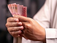 Mengenal Money Worship: Ketika Uang Jadi Ukuran Kesuksesan Hidup