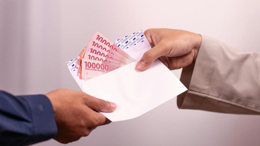 Ilustrasi menolak sejumlah uang. (Pexels)