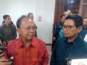 Koster Sebut Kasus Sampah Badung Tak Ditangani Bareskrim, tapi Gakkum LH