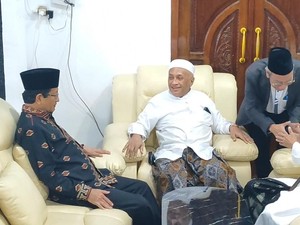 Menag Silaturahmi Ramadan ke Sejumlah Ulama di Pasuruan