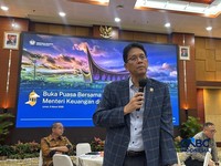 Bukan Fitch & Moodys, Purbaya Ungkap Yield SBN Naik Gegara Perang