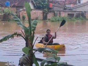 3 Warga di Lampung Hanyut Terbawa Banjir, 1 Tewas-2 Masih Dicari