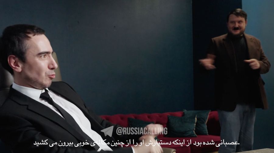 Putra Shah terakhir Iran yang diasingkan, Reza Pahlavi, menjadi korban prank dalam panggilan video yang dilakukan oleh duo komedian Rusia Vladimir Kuznetsov dan Aleksei Stoliarov. (Tangkapan Layar Video Rumble/Vovan & Lexus)