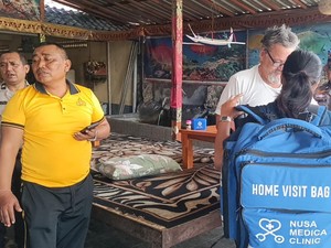 Lansia Rusia Terseret Arus Saat Surfing di Pantai Lebih Gianyar