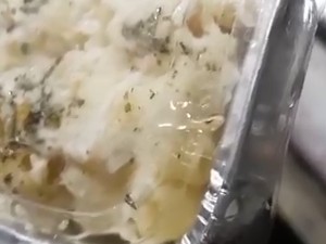Fakta-fakta Heboh Belatung di Puding hingga Macaroni Schotel MBG Malang