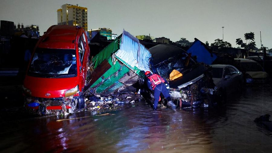 Dampak curah hujan lebat di daerah Grogan, Nairobi, Kenya, Sabtu (7/3/2026). (REUTERS/Thomas Mukoya)