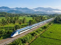 Top! PLN Percepat Proyek Elektrifikasi Jalur Kereta di Malaysia