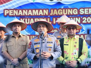 Hadiri Penanaman Jagung, Kapolda Riau Laporkan Capaian Produksi di 2025