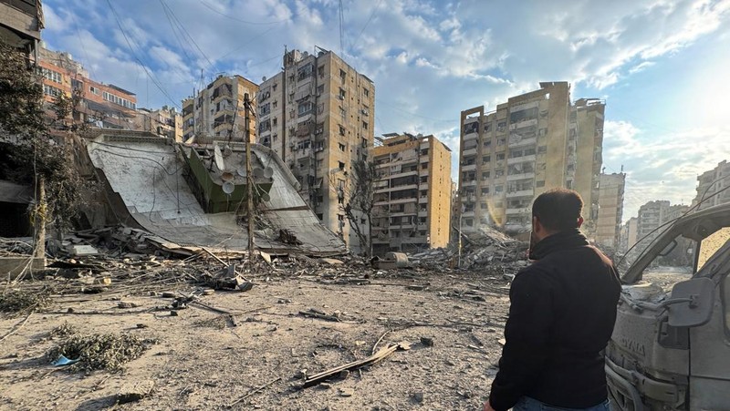 Kerusakan akibat serangan Israel di pinggiran selatan Beirut, Lebanon, Sabtu (7/3/2026). (REUTERS/Stringer))