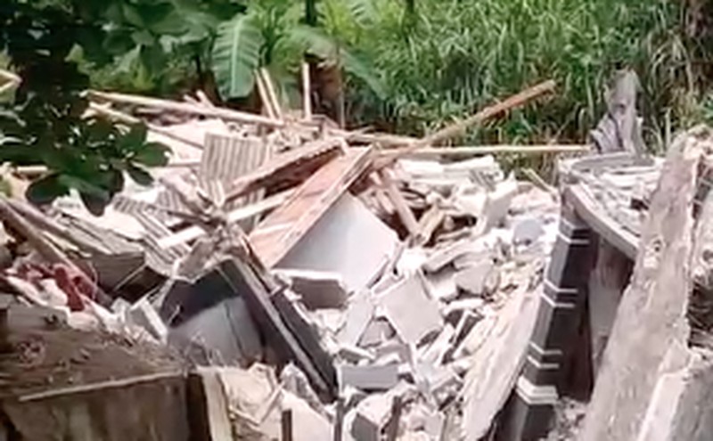 Lebih dari 100 Rumah Rusak Akibat Gerakan Tanah di Bantargadung Sukabumi, Ratusan Jiwa Mengungsi. (Dok. BNPB)