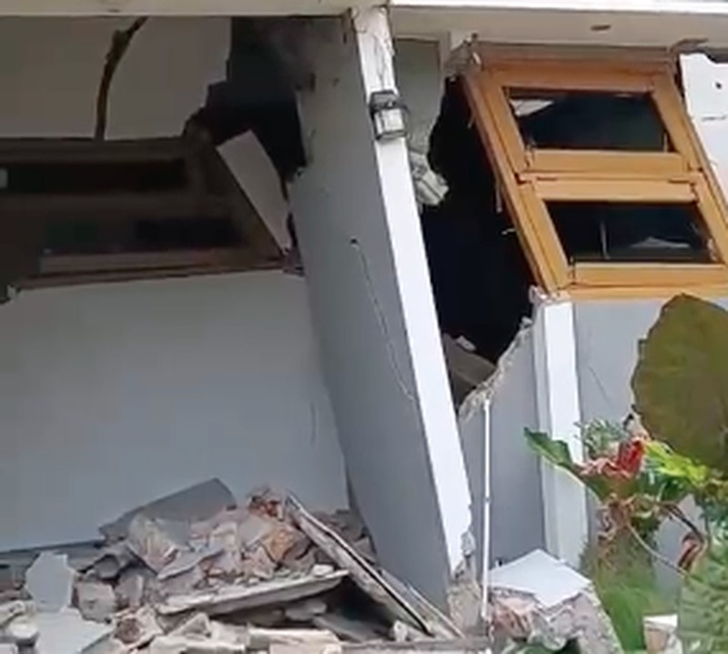 Lebih dari 100 Rumah Rusak Akibat Gerakan Tanah di Bantargadung Sukabumi, Ratusan Jiwa Mengungsi. (Dok. BNPB)