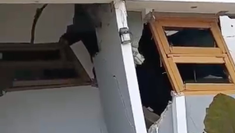 Lebih dari 100 Rumah Rusak Akibat Gerakan Tanah di Bantargadung Sukabumi, Ratusan Jiwa Mengungsi. (Dok. BNPB)