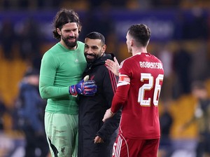 Alisson Akui Masih Rindukan Salah di Liverpool