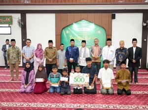 Tausiyah Ramadan di UMJ, HNW Ajak Civitas Akademika Perkuat Iman-Ilmu-Amal