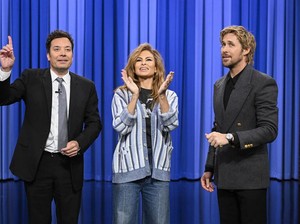 Momen Langka Eva Mendes dan Ryan Gosling Muncul Bersama, Berujung Ciuman Manis
