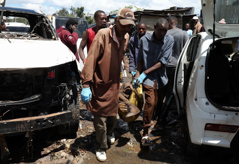 Kondisi pasca banjir bandang akbiat hujan lebat di daerah Grogan, Nairobi, Kenya, Sabtu (7/3/2026).(REUTERS/Monicah Mwangi)